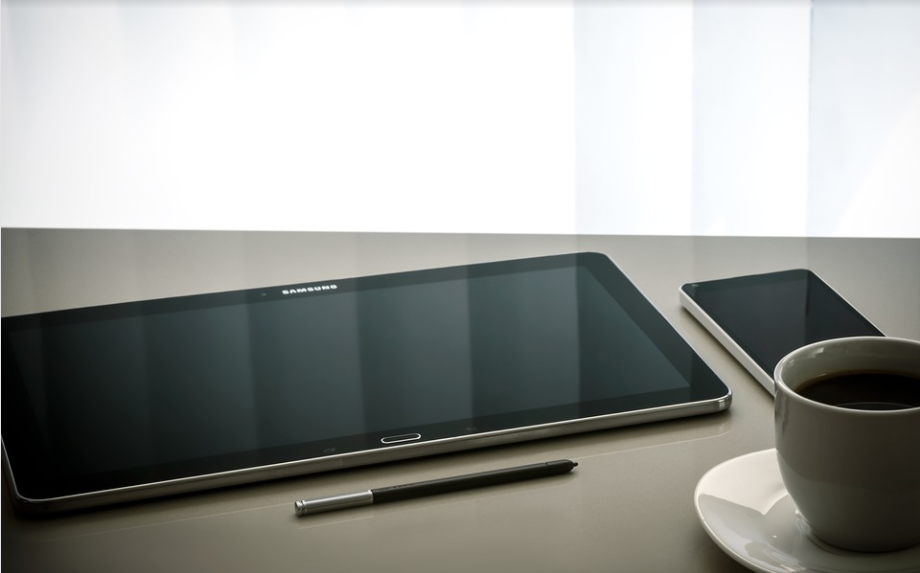 在PDF中插入Excel文档如何完成 在PDF中插入Excel文档如何完成