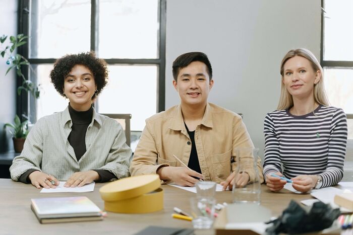 葡萄牙语软件翻译哪个好用？翻译软件如何操作？