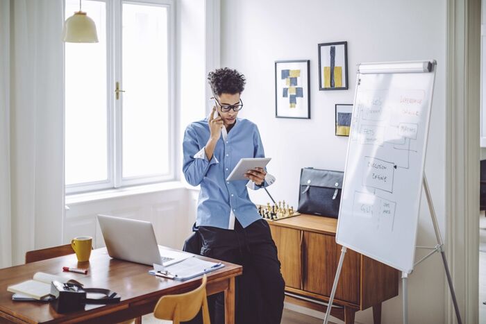 pdf文档人工翻译哪个好？翻译软件使用麻烦吗？