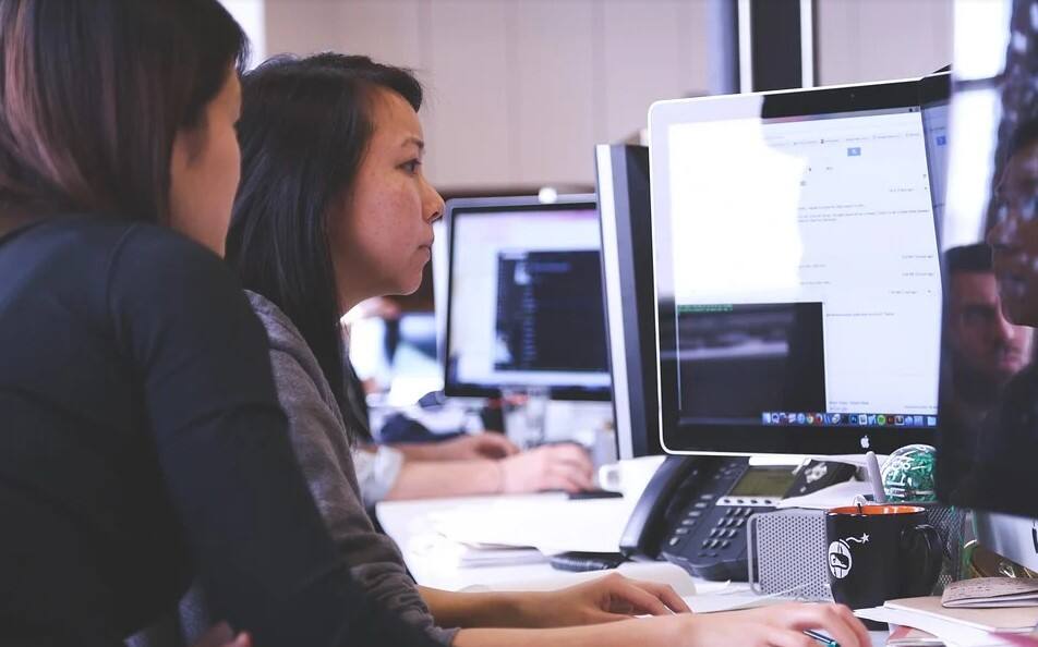 pdf转化为word的方法哪个好用？它来帮忙！