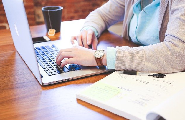 怎样在PDF文档中插入图片呢?这招学起来!