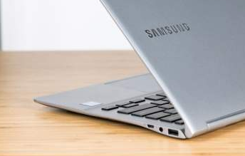 怎么给PDF文档添加文件附件