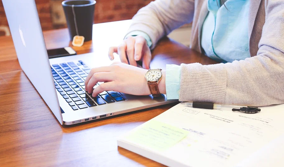 pdf转换成ppt如何操作，用高级PDF编辑器