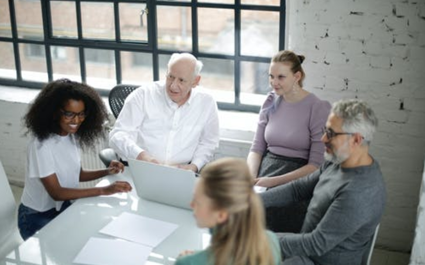 高级PDF编辑器是一款免费pdf转word在线工具