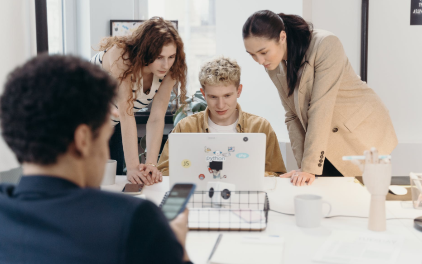 pdf文件批量转换成word的方法？试试高级PDF编辑器