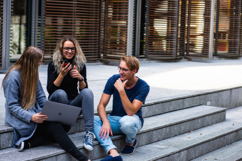 高级PDF编辑器怎么去水印？一篇文章教会你如何去除pdf文档的水印