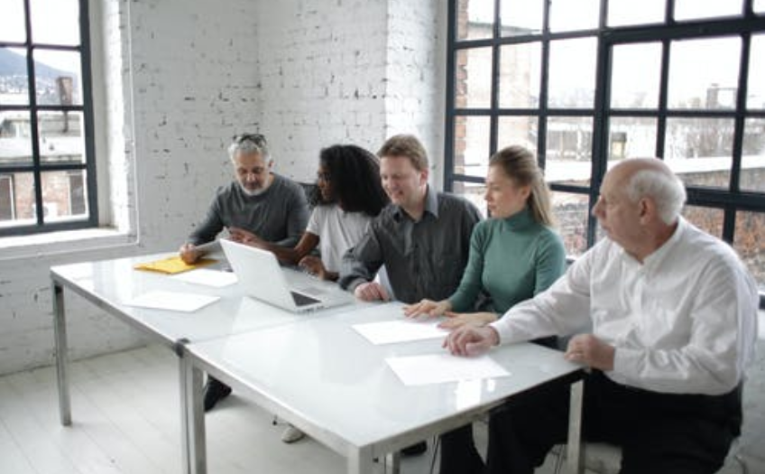 图片转pdf免费软件用哪一款安全？高级pdf编辑器是一款专业的pdf文档管理软件