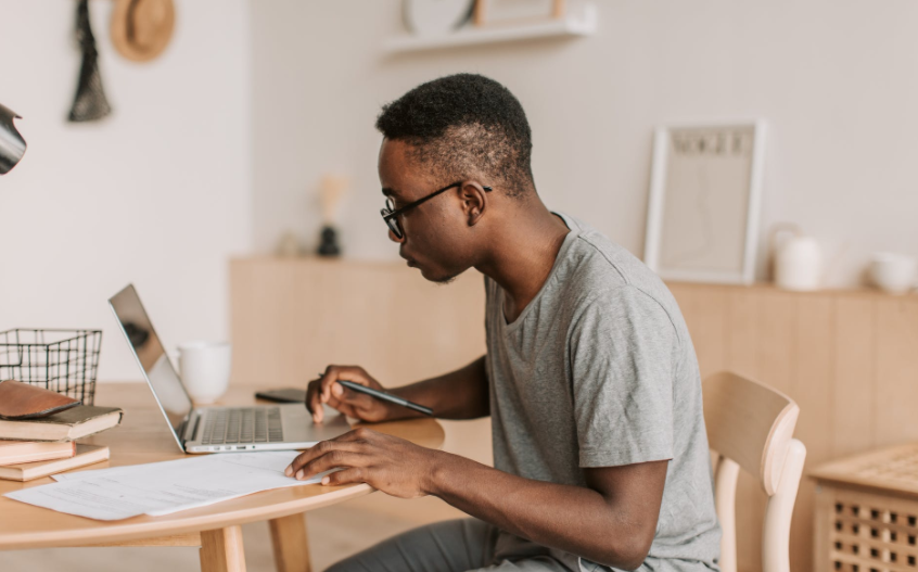 编辑pdf文件的工具推荐？需要对pdf文件进行编辑请直接下载高级PDF编辑器这款软件