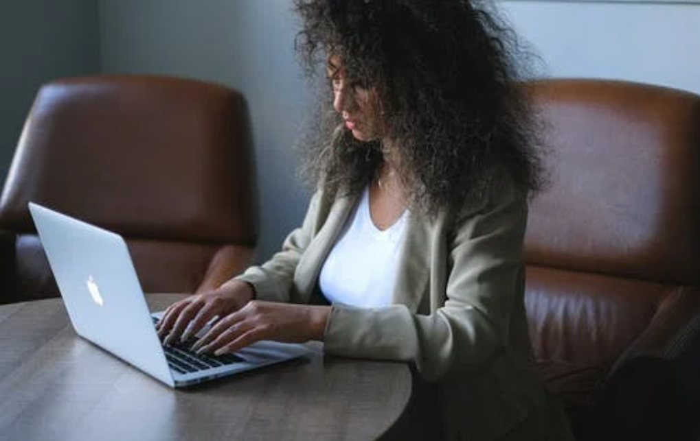 怎么选择PDF编辑工具？高级PDF编辑器编辑pdf工具怎么操作？