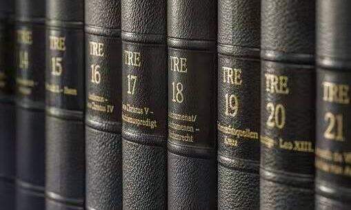 免费的pdf转换格式软件如何选择?不试试高级PDF编辑吗?