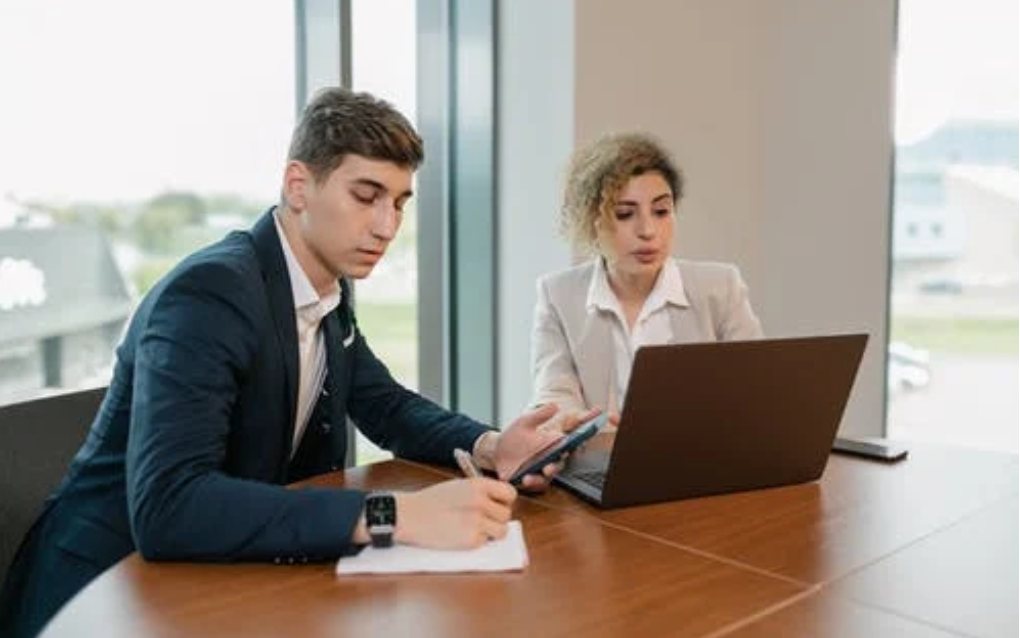 pdf转word免费转换器高级PDF编辑器如何下载？