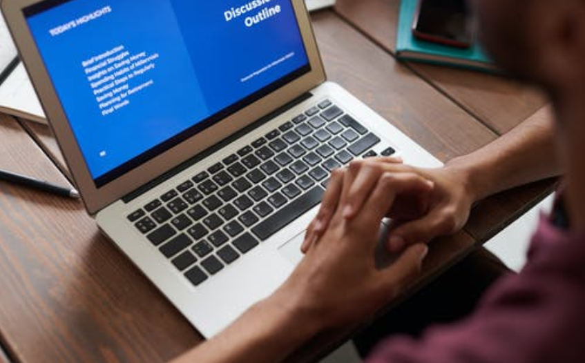 pdf怎么免费转ppt格式？可以下载高级PDF编辑器操作一下