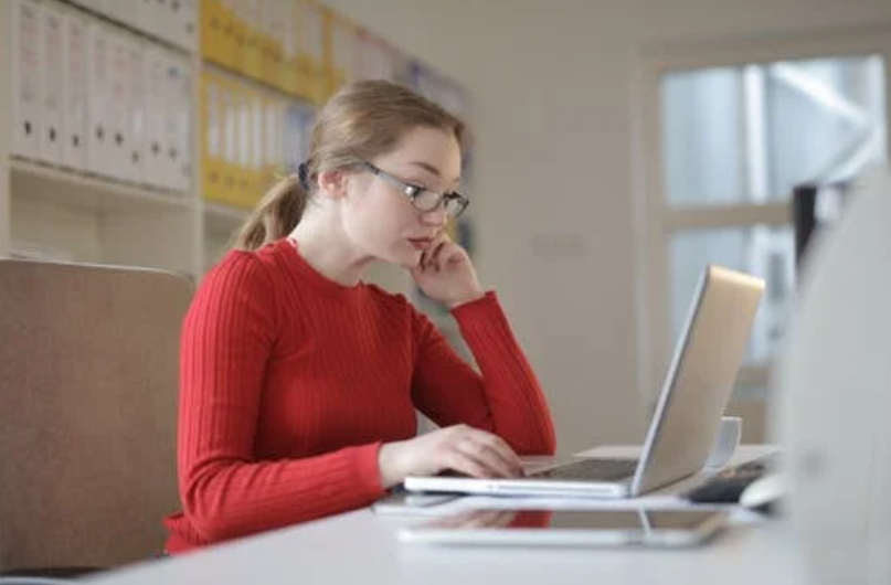 pdf编辑添加文本的具体解决办法是什么？高级PDF编辑器有什么作用？