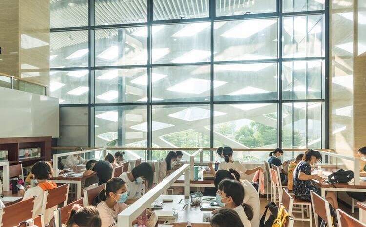 PDF免费加水印的途径有哪些？高级PDF编辑器快速完成