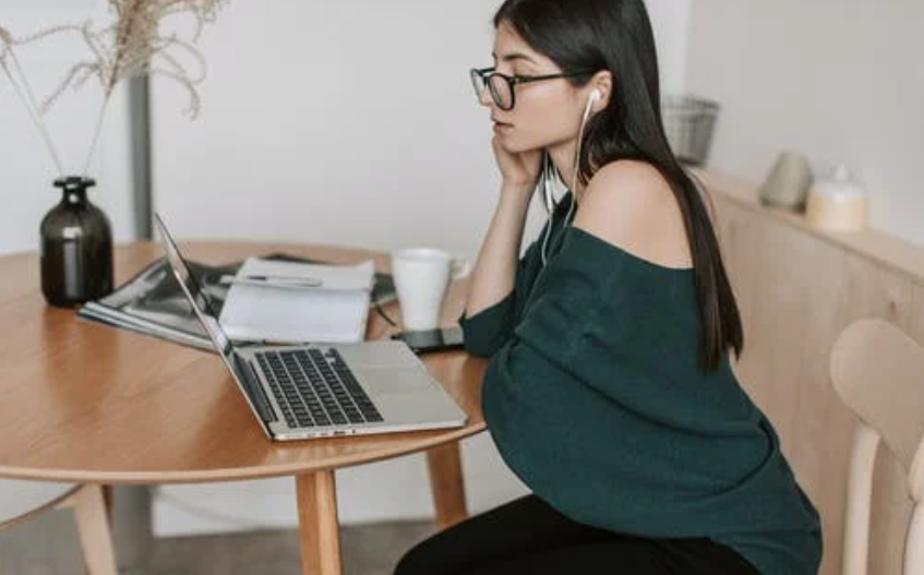 pdf格式编辑工具如何处理文字？用高级PDF编辑器后的效果如何？