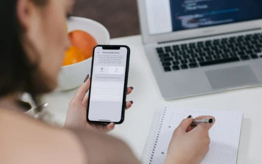 Pdf怎么裁剪页面大小？以高级PDF编辑器为例分享Pdf裁剪的操作方法