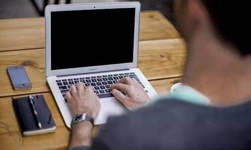 用来编辑pdf文档中文本和图像的工具怎么使用?来试试高级PDF编辑器吧