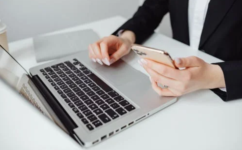 高级PDF编辑器里的编辑文字工具栏怎么使用？一起来看看