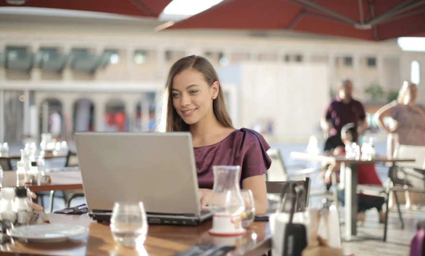 pdf文件压缩怎么操作才最方便快捷？试一试高级PDF编辑器！