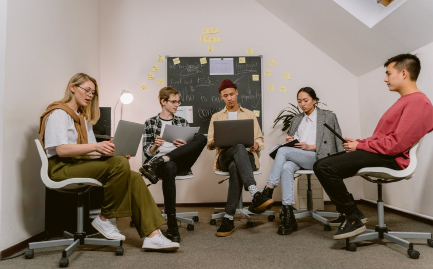 pdf转word应该怎样处理？高级PDF编辑器在转换时有哪些条件？