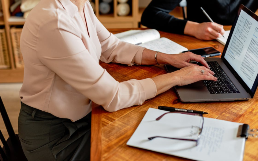 pdf怎么转word？如何利用高级PDF编辑器转换格式？