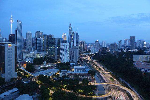 如何在pdf文件中放置签名？试试高级PDF编辑器吧！