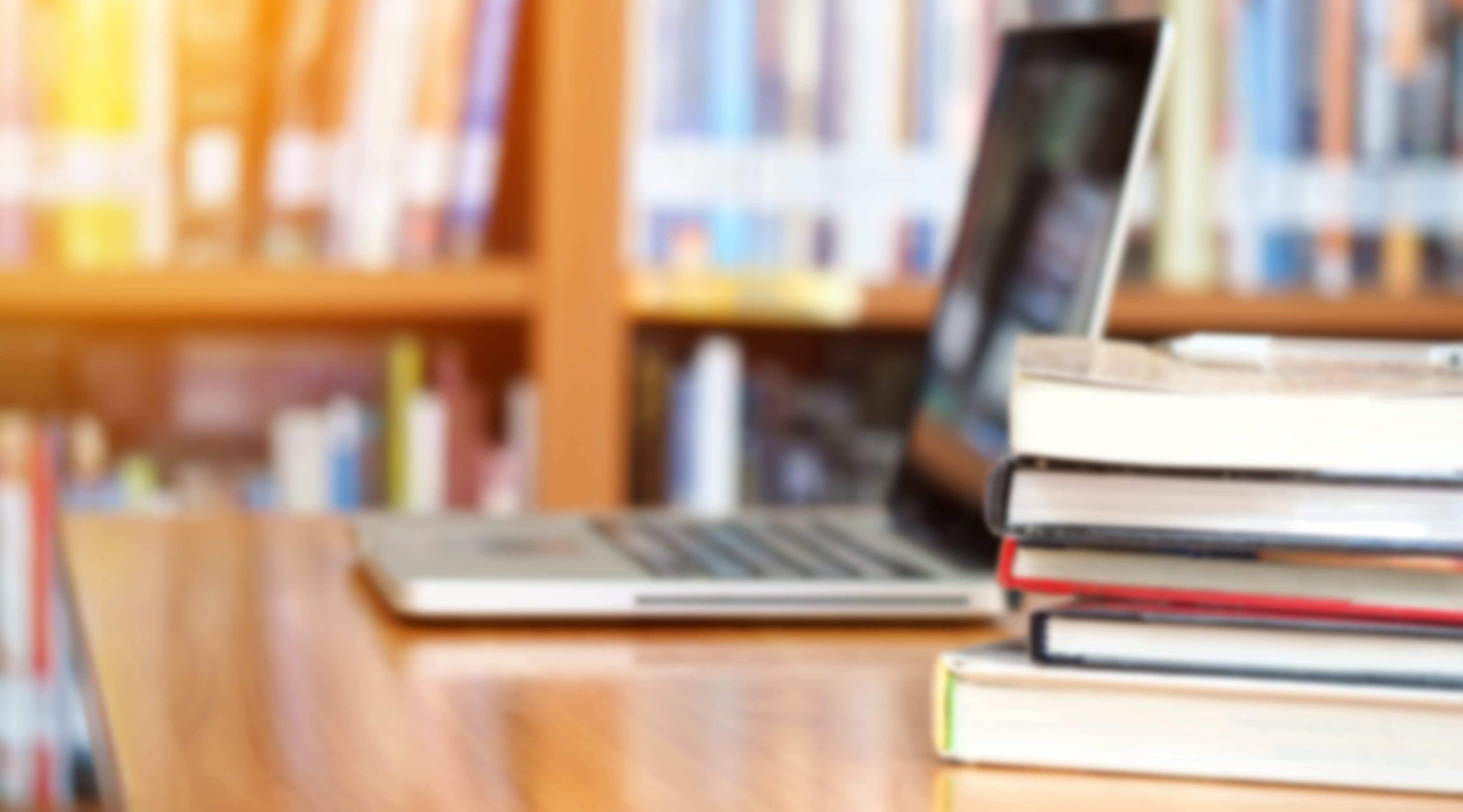 PDF编辑器工具栏在哪里？如何使用高级PDF编辑器修改文字