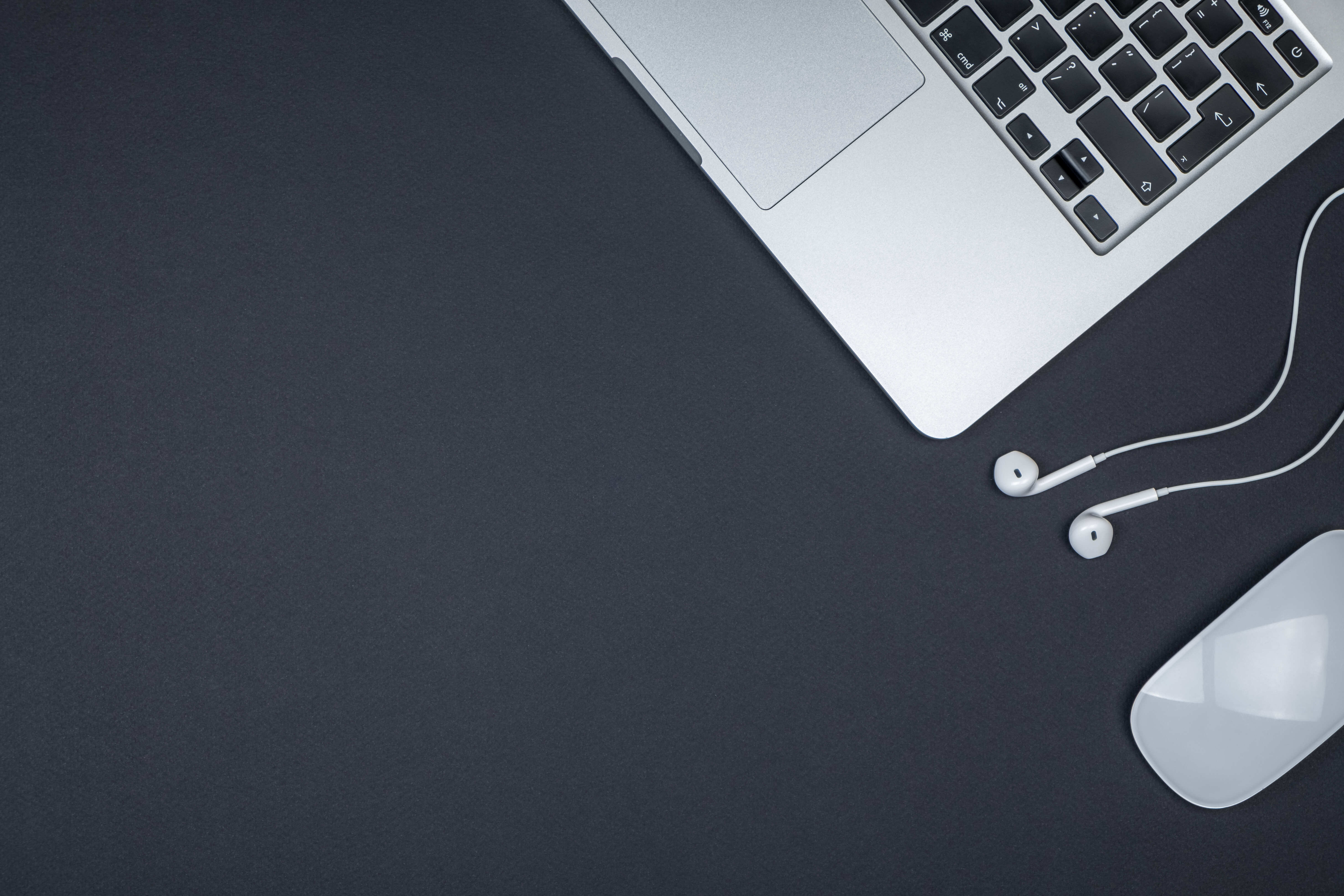 PDF编辑器用哪个？高级PDF编辑器的优势！