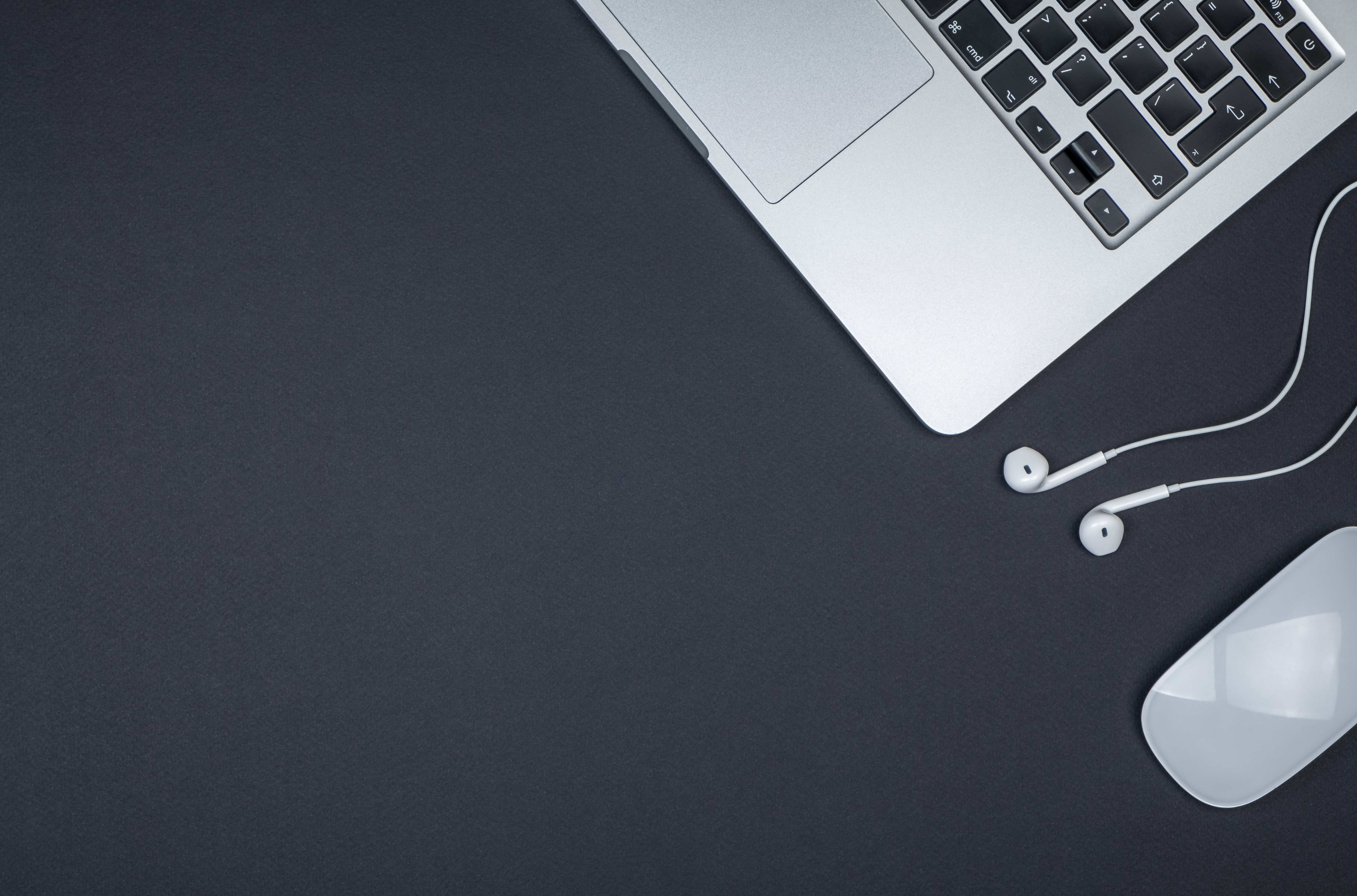 pdf编辑软件下载哪一款比较好？高级PDF编辑器有哪些特色？