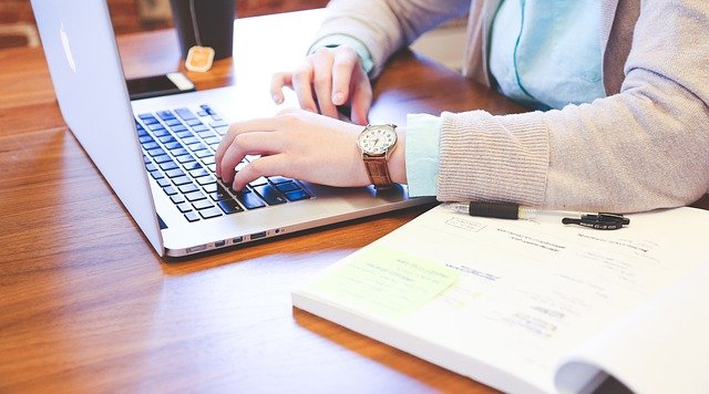 PDF文件如何去除水印?工具去哪里找?