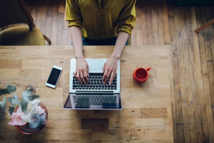 PDF阅读器文件附件在哪里可以添加?怎么在PDF内容里添加附件?